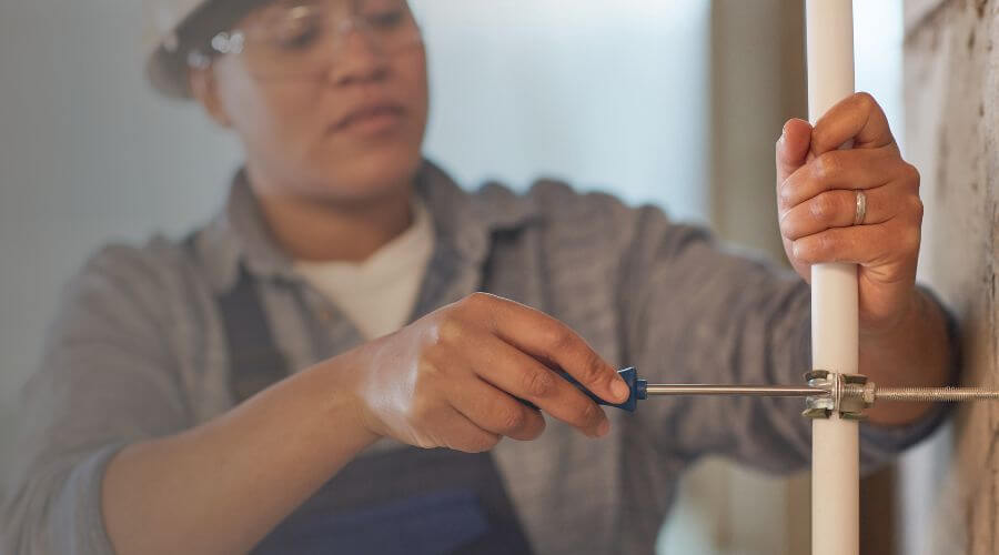 Professional industrial roofing company in Burbank, OH